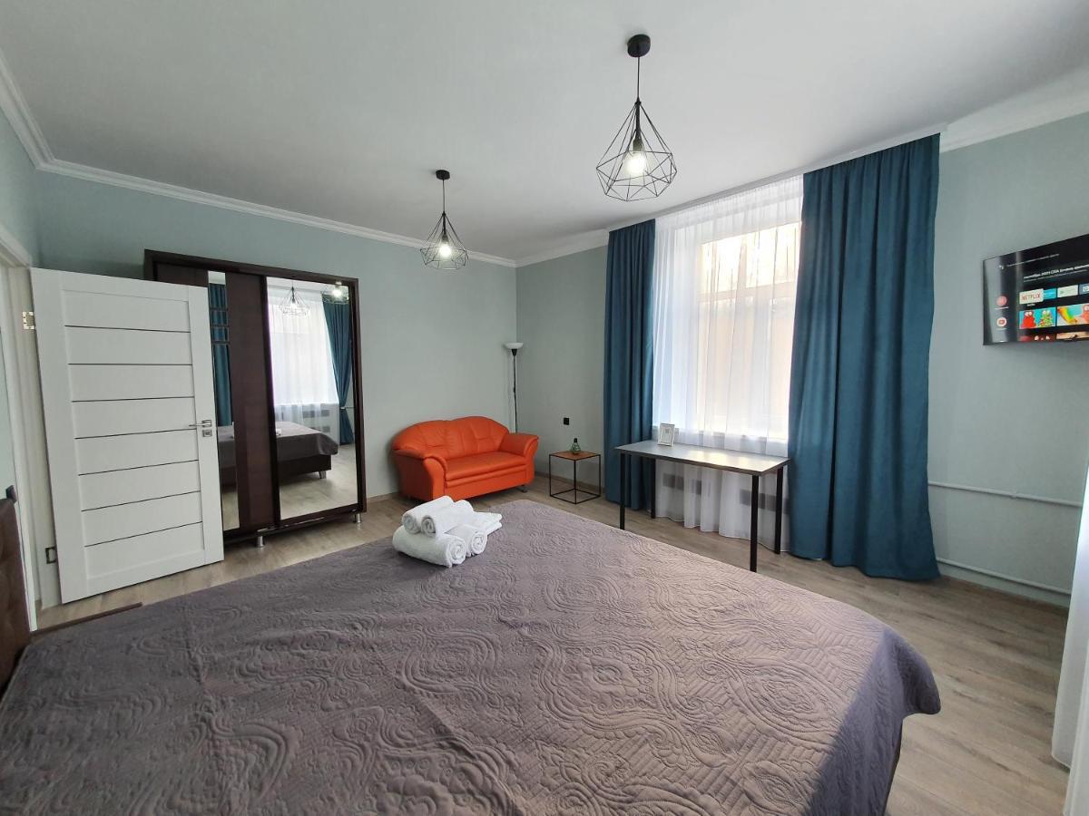Park & Pedestrian Zone Apartment For4 تشيسيناو المظهر الخارجي الصورة